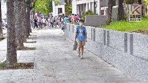 左營區新莊國小通學步道改善開放　讓通行舒適又安心
